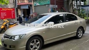 Honda Civic Số tự động Vàng cát 5 chỗ