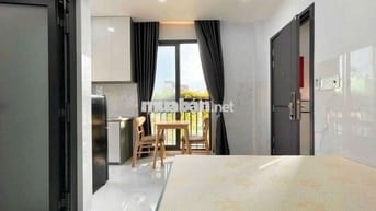 GẦN HUIT CĂN HỘ 1PN TÁCH BẾP BAN CÔNG VIEW ĐẸP ĐẦY ĐỦ NỘI THẤT