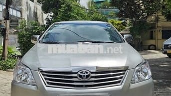 Toyota Innova E 2.0 SX 2012 Số sàn Bạc