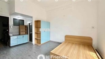 CHO THUÊ PHÒNG STUDIO BAN CÔNG FULL NỘI THẤT GẦN ĐƯỜNG BÌNH LONG
