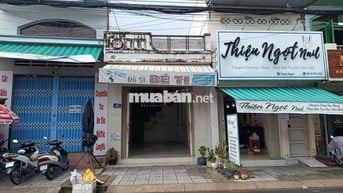 NHÀ NGUYÊN CĂN MẶT TIỀN ĐƯỜNG NGAY CHỢ