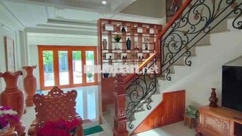 Cần cho thuê nhà ở full nội thất, phường Phú Mỹ, tp HCM