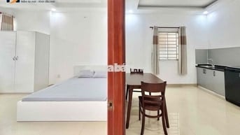 1PN TÁCH BẾP, BAN CÔNG FULL NỘI THẤT GẦN CÔNG VIÊN LÀNG HOA, MỚI 100%