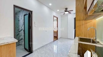 MỘT PHÒNG NGỦ THIẾT KẾT HIỆN ĐẠI GẦN CHỢ TÂN MỸ QUẬN 7