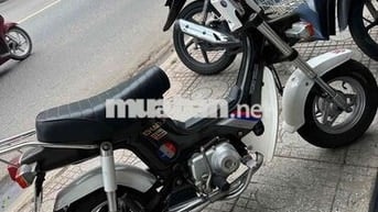 Honda Chaly Trắng Việt Thái