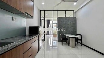 1Pn - Ban Công - 40m2 - Yên tĩnh - Bãi xe oto gần nhà _Sạch sẽ