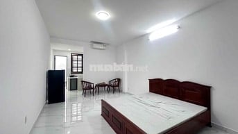 🌿 CĂN HỘ DỊCH VỤ MỚI XÂY – FULL NỘI THẤT – CÓ CỬA SỔ & BAN CÔNG THOÁNG