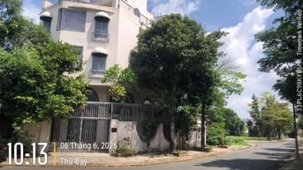 Bán nhà riêng 4PN, 5WC, DTSD 252m2 tại KDC Phú Xuân Vạn Phát Hưng, Giá