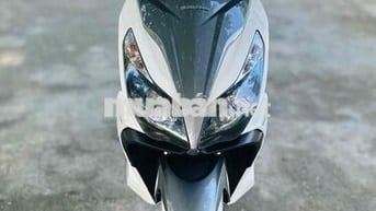 Honda Air Blade 125 Trắng xám