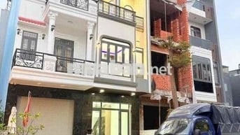 nhà 1 trệt 2 lầu THUẬN GIAO,kế VSIP1,có nội thất,đường 9m đậu ô tô