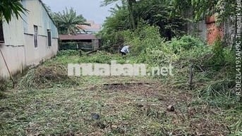 Cần bán đất thổ cư nằm trong KDC