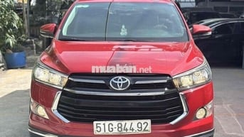 Toyota Innova Venturer 2.0AT Số tự động 2018