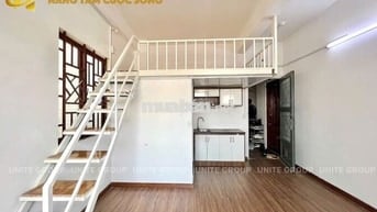 Cho thuê duplex 35m2 ban công siêu thoáng gần ĐH FTU, Hutech, UTH...