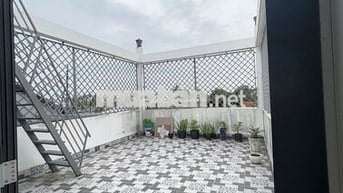 CHÍNH CHỦ BÁN NHÀ 1 TRỆT 3 LẦU , MẶT TIỀN NGUYỄN CHÁNH, KDC 586