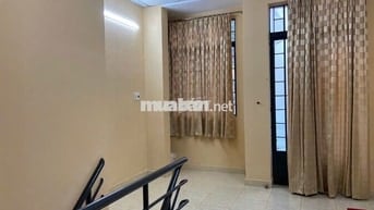 Cho thuê nhà 1 trệt , lửng và 1 lầu. Hẻm xe hơi, gần AEON Tân Phú