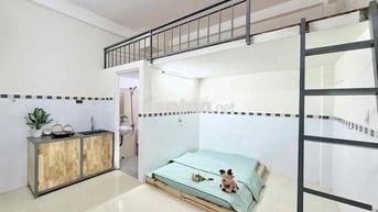 PHÒNG TRỌ GIÁ RẺ CÓ MÁY LẠNH NGAY GẦN ETOWN CÔNG HOÀ SẠCH SẼ AN NINH