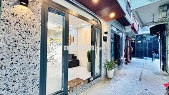 🌕🌕BÁN NHÀ Cô Giang Khu Phan Xích Long  - 💋DT3.3mx12m, hiện trạng 40m2,