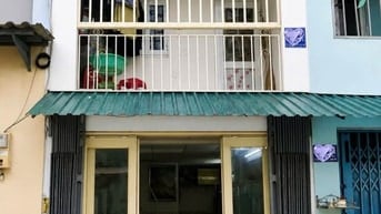 Bán gấp Nhà đẹp 2 Tầng 40m2sd hẻm 6m giáp QL1A gần Aeon Mall chỉ 1ty95