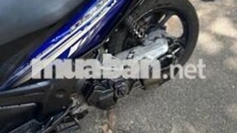 Yamaha Luvias Xanh, Đen, Trắng
