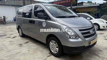 Hyundai Starex 2016 Bạc Sàn Dầu