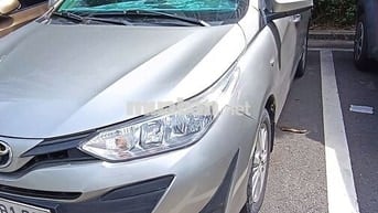 Bán Toyota Vios E MT 2018 (Form mới), odo 95k, Bạc