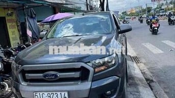 Ford Ranger XLS 2017 Số tự động Xám