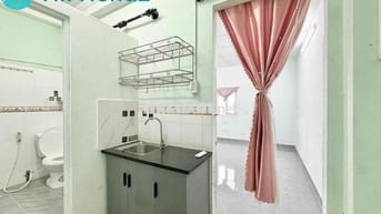 CĂN HỘ TÁCH BẾP THOÁNG MÁT SẠCH SẼ GIÁ SIÊU RẺ AN NINH NGAY CV PHÚ LÂM