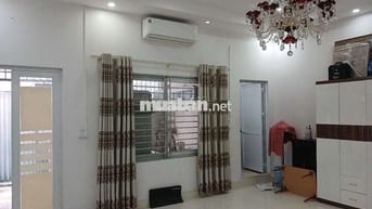 Nhà 45m2 tại ngõ 173 nguyễn hoàng tôn