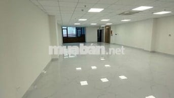 CHO THUÊ VĂN PHÒNG MẶT PHỐ LẠC LONG QUÂN - HN| 130m2 /GIÁ TỐT HIẾM CÓ
