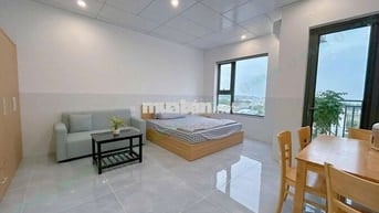 Studio ban công 40m2 sát biển Mỹ Khê, sạch đẹp full nội thất 
