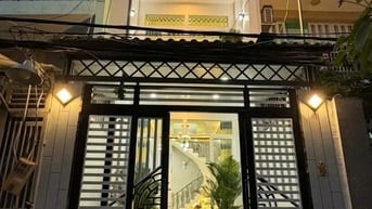 Bán gấp nhà đẹp bình tân giá mềm 
