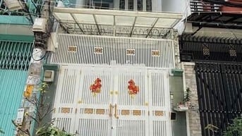 🏠 NHÀ MẶT TIỀN GẦN TRUNG TÂM QUẬN 1 - PHÁP LÝ CHUẨN - CƠ HỘI ĐẦU TƯ