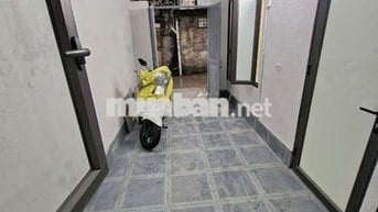 (Chính chủ đăng tin) cho thuê căn hộ 2PN có sân để xe riêng
