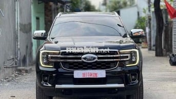 Ford Everest 2022 1 cầu (4x2) Đen