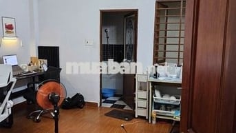 Cần pass phòng trọ ở gần emart Phan Huy Ích 