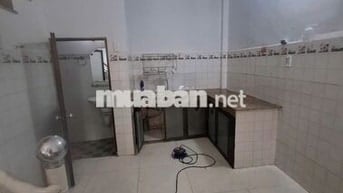 Chủ cho thuê nhà đg xe hơi DT:40m2 giá 7tr/thg lầu HBC,TĐ