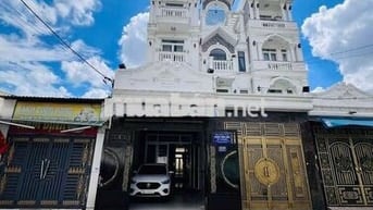 Cho thuê nhà nguyên căn quận 12
