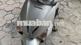 Honda Lead 110 Bạc