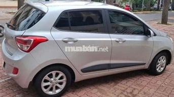 Hyundai i10 MT 2016 Bạc Dưới 20.000km