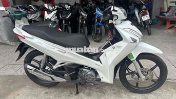 Honda Future Fi 2022 Trắng đen ( hỗ trợ góp )