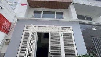 Nhà HXH Nguyễn Văn Khối 4PN 1PK 4WC - Có Nội Thất 18tr