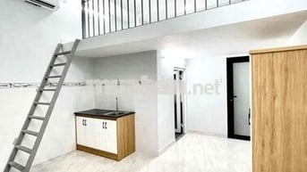 CHDV có gác, nội thất đầy đủ, có thang máy