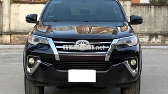 Toyota Fortuner 2020 2.4G 4x2 AT Đen | 80,000 Km