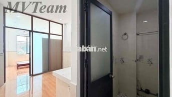 Cho Thuê 1PN Tách Bếp - 35m2 Rộng Thoáng - Mặt Tiền Đường Hoàng Sa