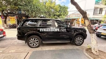 Ford Everest Titanium 7 chỗ Đen 14.463 km