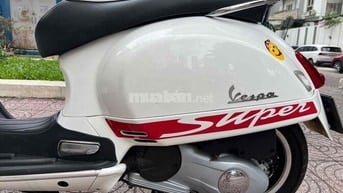 Piaggio Vespa GTS 125 Super 2013 Trắng 13.300 km