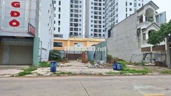 Đất 171m ngang 6m mặt tiền kinh doanh gần VinCom ngã tư 550 Dĩ An.
