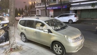 Nissan Grand Livina Vàng cát 7 chỗ