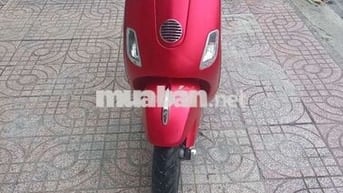 Piaggio Vespa 125 FI 2012 màu Đỏ