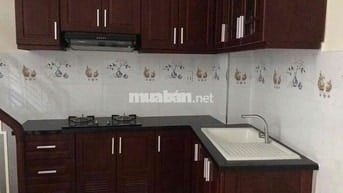 nhà nc sát mt đường đõ Quang đâu p.Phạm ngũ lão Q1